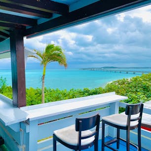 池間島のOHAMAテラスから見る景色

#池間島 #池間大橋 #宮古列島 #OHAMAテラス