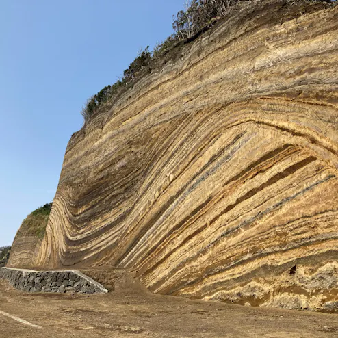 千波地層切断面 せんばちそうせつだんめん の投稿写真 感想 みどころ 伊豆大島 大島町 東京 の地層断層大島一周道路沿いに4 5 トリップノート 千波地層切断面 せんばちそうせつだんめん の投稿写真 感想 みどころ 伊豆大島 大島町 東京 の地層断層大島一周道路沿いに4 5 トリップノート