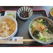 越後そば良青

かやく定食　890えん
美味しかったけど、汗だく。
次は　ざるそばにしたい。