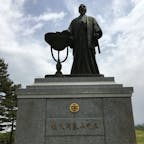 川中島に象山先生の銅像。