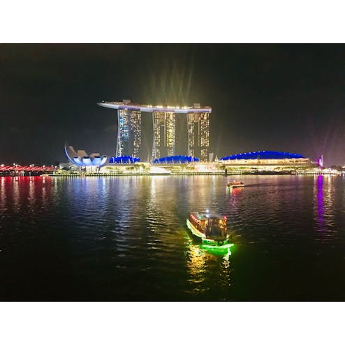 マリーナ・ベイ・サンズ