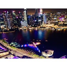 シンガポール　マリーナベイサンズ　マーライオン　夜景
