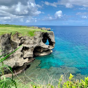 海の透明度が半端ではない
色のグラデーションが綺麗
#海
#沖縄
#透明度
#旅行の夢を叶えたい