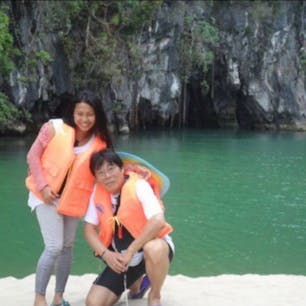 フィリピン　パラワン島

プエルトプリンセサ地下河川国立公園. セント・ポール国立公園内にある地底川と洞窟. パラワン島 · 観光スポットで世界遺産で観光客には厳しく罰則規定が有ります、まるでシンガポールです。
写真は地底川の洞窟への入り口です、
ボートで内部に入ります。


#サント船長の写真　#フィリピン　#フィリピン世界遺産　#鍾乳洞