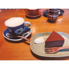 ガトーショコラ
カフェラテ

#愛知
#蒲郡
#オヤシキ茶屋