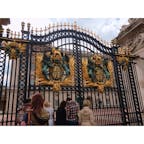 イギリス🇬🇧ロンドン
バッキンガム宮殿前です。
#イギリス
#ロンドン
#バッキンガム宮殿