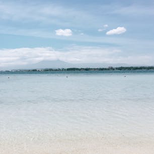 フィリピン🇵🇭ダバオから近いサマール島

透き通って綺麗な海！