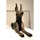 エジプト展
京都市京セラ美術館

《腹ばいになる山犬の姿をしたアヌビス神像》　新王国時代、前1550～前1070年頃
古代エジプトにおいて冥界への案内人とされたアヌビス神が、神話の世界へと導いてくれるようです。

#サント船長の写真　#エジプト展
