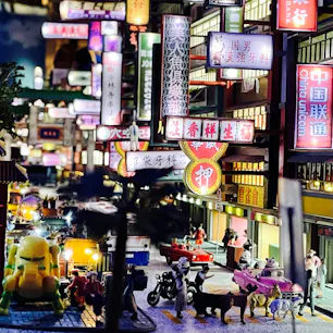 small worlds TOKYO🌏

有明テニスの森駅からアクセス出来ます。
色々な世界のミニチュアを間近で楽しめる！
作りが細かく、ついつい見入ってしまうので
時間を忘れて楽しめました✨