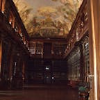 プラハ　ストラホフ修道院図書館