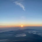 #富士山 #静岡
2021年11月

最高のお天気で迎えたご来光にすべてが報われる🙏
こんなにおひさまを暖かく感じたことはない