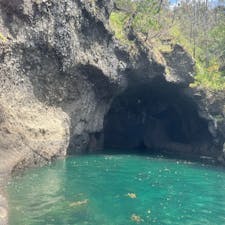 佐渡島の青の洞窟