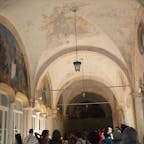 ドブロヴニク
フランシスコ会修道院
観光地として有名だから見ての通りの人混みで、落ち着いて見学できなかった