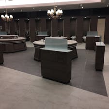 宝塚北サービスエリアのトイレです。
ゴージャスでした。