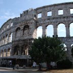 クロアチア　プーラ　ローマ時代の円形闘技場
ローマのコロッセオでもヴェローナのアレーナでもありません