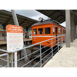 出雲大社駅
映画RAIWAYSの電車も飾られてる
#202110 #s島根