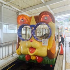 かわいらしい「ミケ」号です。中間地点で「ブル」号とすれ違います。車内ではオリジナルソングも流れていてなんだか笑顔になってしまいます。