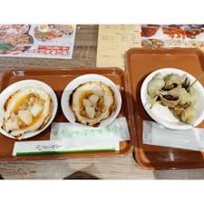 海鮮市場
帆立と青つぶ貝🐚
うまうま😋