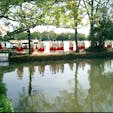 大覚寺　大沢池
大沢池は全体が時代劇の撮影の聖地で必ずと言っても過言でない場所です。
前の池は放生池で奥が大沢池

#サント船長の写真　#京都三大池　#時代劇の聖地