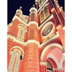 ピンクの教会で有名なタンディン教会は、ホーチミン観光時のマストスポットです。
