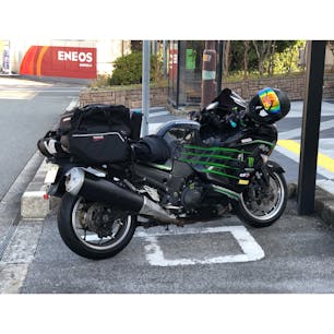 ２１日入京する前に吹田PAにて休憩
😊