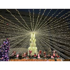 𓏸𓈒 2021年12月 福岡編𓈒𓏸

天神クリスマスマーケット🎅🏼🎄

サンタさんに囲まれた楽しい空間でした🍻

#天神#クリスマス