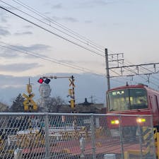 布袋の大仏
サングラス大仏と名鉄電車のコラボ
#202201 #s愛知