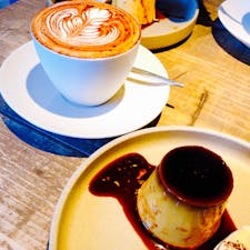 YAMANOSHITACOFFEE

新潟旅行の最後に♪
美味しいコーヒーとほろ苦カラメルの大人プリンが美味しかったです♪