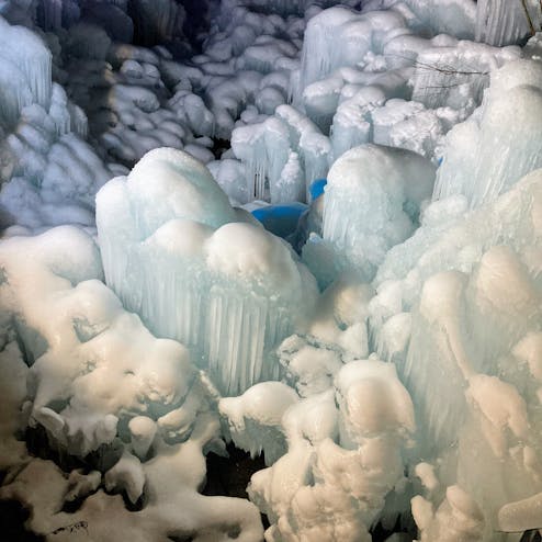 あしがくぼの氷柱