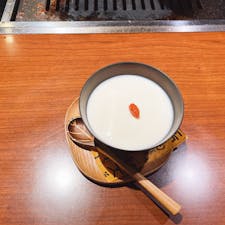 黒毛和牛焼肉めいげつ鶴橋本店

焼肉屋さんの杏仁豆腐が美味しい😍