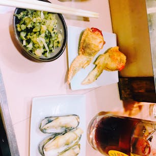 福岡😋屋台村！！
アットホームな感じと、
福岡名物をのんびり食べれる空間が、
とてもリラックスできる🌸