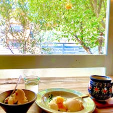 淡路島栄町　
PICCOLOTTO & GREEN HOUSE Café