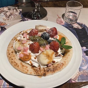 グランサイファキッチン
秋葉原

期間限定のフルーツピザ