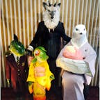 黒部宇奈月温泉駅隣接の
立山黒部ジオパーク

黒部多様性一家だそうです
ちょっと気持ち悪い