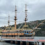 2022年4月17日(日)
3種類ある船のうちのビクトリー🚢
18世紀にイギリスで建造され数々の歴史的な海戦で活躍し現在も記念艦として保存•展示されているイギリス国民の
シンボル的な戦艦をモデルとした海賊船です🏴‍☠️

#箱根海賊船 #ビクトリー #芦ノ湖 #クルーズ船 #箱根
#神奈川 #観光名所