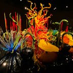 建物そのものも洗練されていて素晴らしいです。ガラス製の展示物もカラフルで圧倒されました。