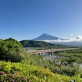 東名高速のSAで撮影した富士山。