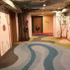 ハッピーマジックルームに宿泊
エレベーターホールまで可愛い
ヒルトン東京ベイ　

2020年11月　@千葉