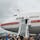 千歳基地 航空祭  2018
政府専用機 2機がお目見え
B-747
このタラップ から安倍さんや天皇が
手を振って降りてくるのですね。