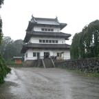 弘前城　(青森県)
東北地方で唯一つ現存する
天守閣ですね、
雨が土砂降りの日に訪れました。

#サント老船長の写真 
#現存する木造の天守閣