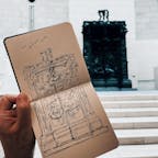 静岡県立美術館ロダン館にて。🏛

ベートーヴェンの第五が聴こえてきそうな迫力‼︎🚪
ちなみにこの《地獄の門》は彫刻作品なので開きません🚫

2022.07.01
Slytherin🐍
