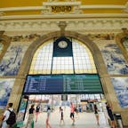 「世界で最も美しい駅」

ポルトガル、ポルトのサン・ベント駅

#ポルトガル　#ポルト　#世界で最も美しい駅