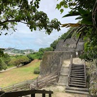 浦添ようどれ
米兵さんたちが集団で来ていた
ここの攻防戦は映画になっているらしい