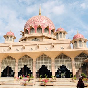 プトラモスク（通称ピンクモスク）@プトラジャヤ

ピンク色は花崗岩の自然の色だそうです。