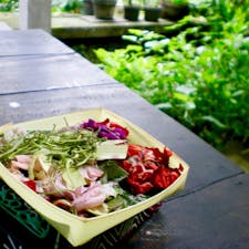 🇮🇩Indonesia bali
お供え物チャナン。
至る所に供えられてるチャナン。
作り手の嗜好がわかるチャナン。