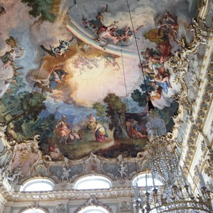 ミュンヘン

ニンフェンブルク城の天井