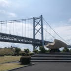 岡山県と香川県を結ぶ、瀬戸大橋🌻本州四国連絡橋の一つで、1988年に開通。

2022年8月7日　可愛や🍎