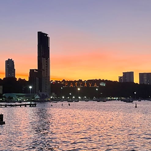 パタヤビーチ