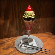 📍夜パフェ専門店 パフェテリア パル心斎橋
大阪市中央区東心斎橋一丁目17-15丸清ビル3階
(月〜木:17:00-24:00
金、祝前日17:00-翌1:00
土:16:00-翌1:00
日祝:15:00-24:00)