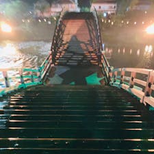 錦帯橋
訪れる季節、天気、時間帯でいろいろな表情をみてみたいですね。
夜はライトアップ情報を調べてから行くと良いと思います。